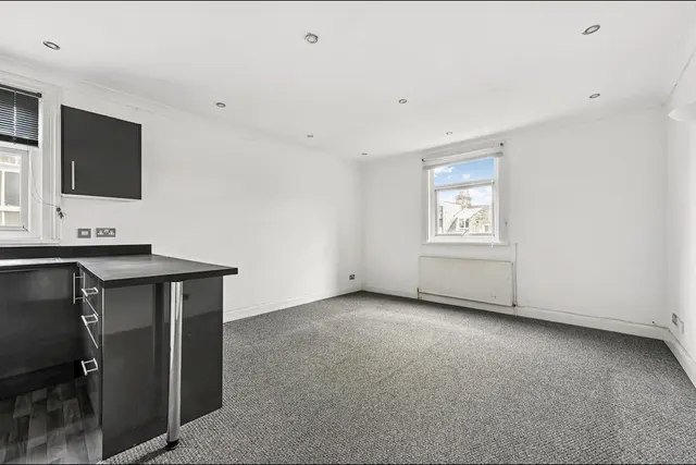 Cavendish Road, London, photo 3