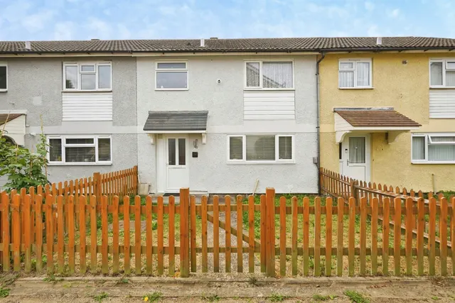 Speldhurst Close, Ashford, photo 1