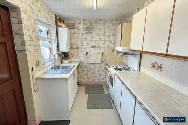 Edward Street, Nuneaton, CV11, photo 3