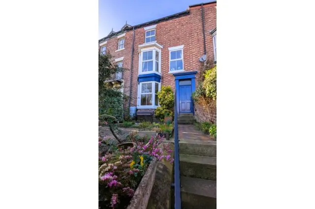Esk Terrace, Whitby, YO21, photo 2