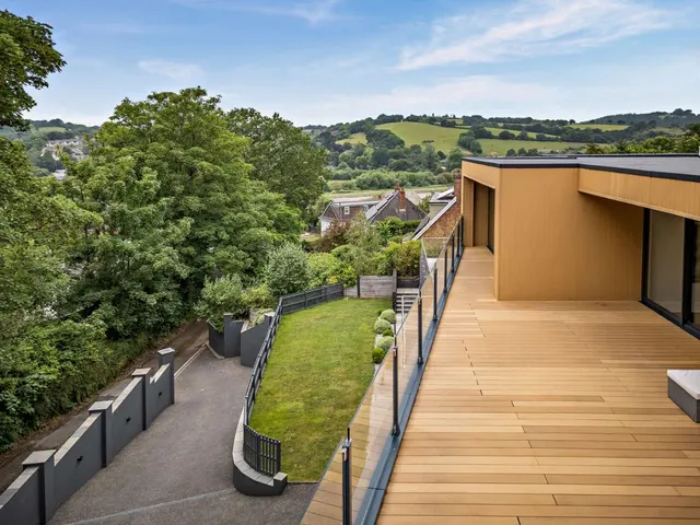 Lodge Hill, Exeter, EX4, photo 2