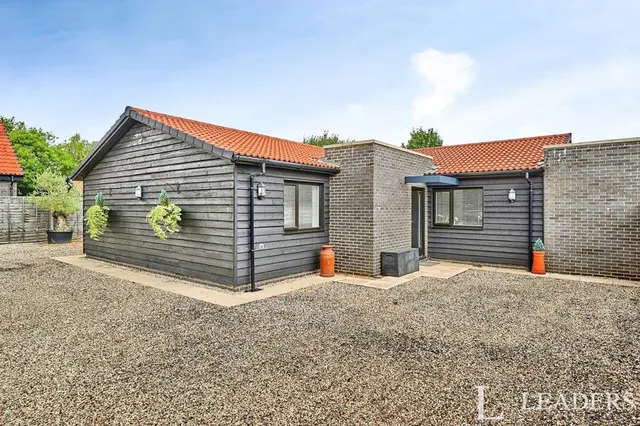 Elsenham Road, Stansted, CM24, photo 3