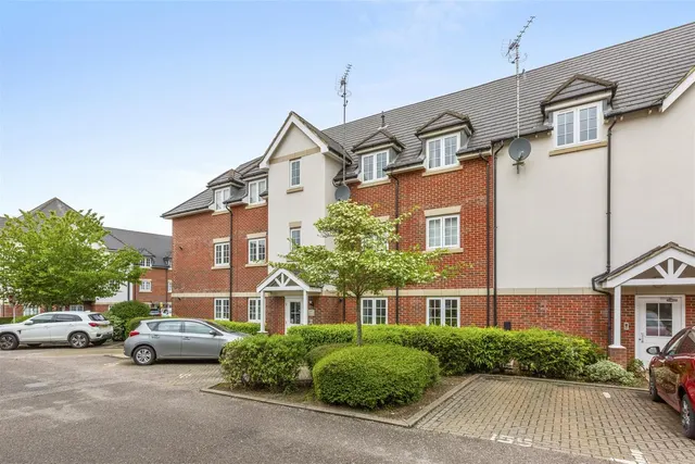 Grange Drive, High Wycombe, HP13, photo 2