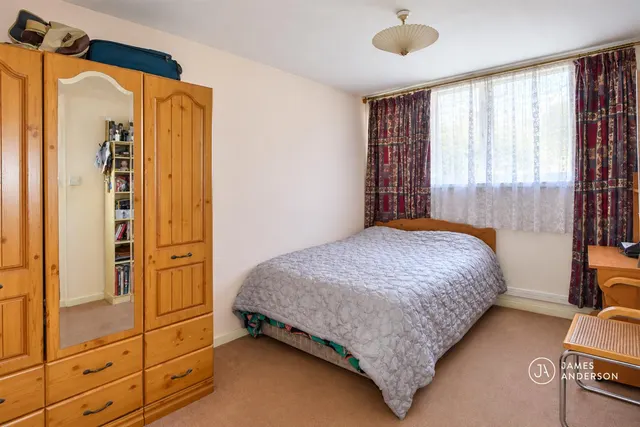 Danebury Avenue, London, SW15, photo 3