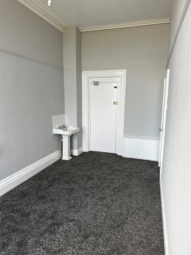 Photo 3 — East Parade, Rhyl, Denbighshire, LL18 3AW