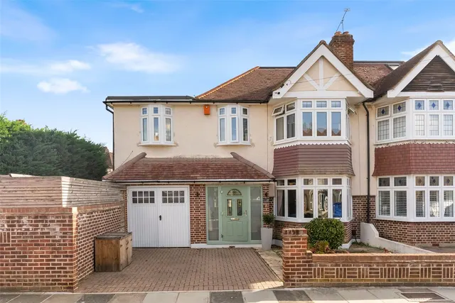 Ryecroft Avenue, Twickenham, TW2, photo 1