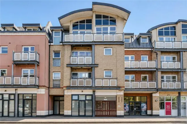 London Road, Kingston upon Thames, KT2, photo 1