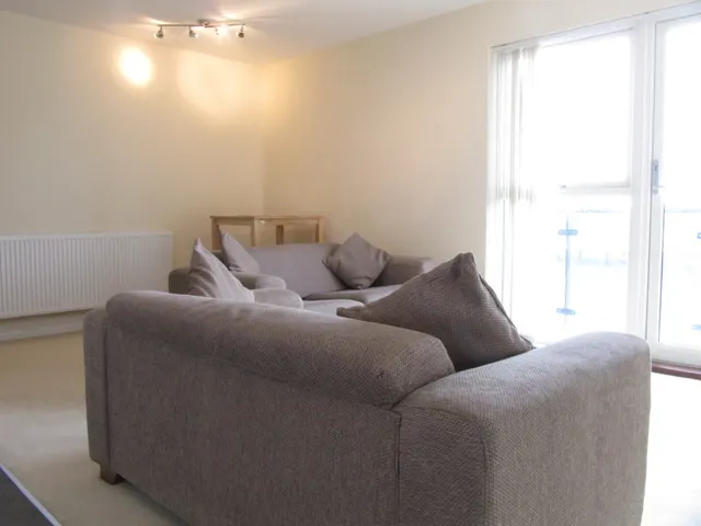 Cambria House, Newport, NP19, photo 3
