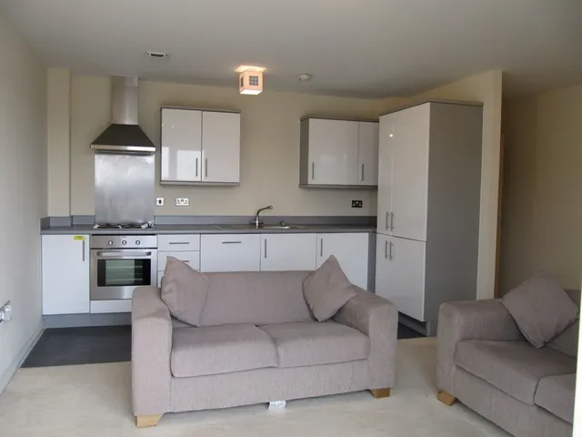 Cambria House, Newport, NP19, photo 2
