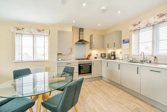 Greenshank Drive, Chichester, PO20, photo 3