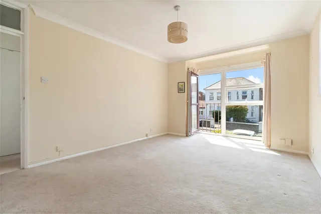Photo 3 — Victoria Road, Worthing