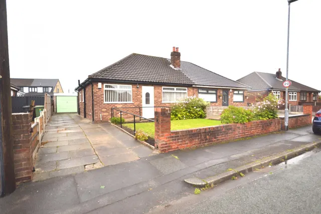 Conway Road, Hindley Green, WN2, photo 1