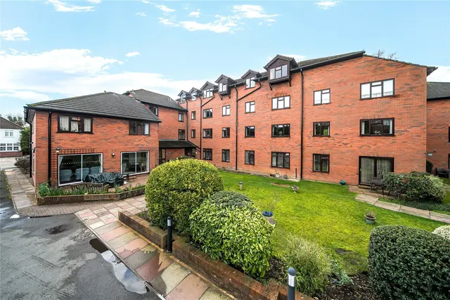 Farnborough Common, Orpington, BR6, photo 1