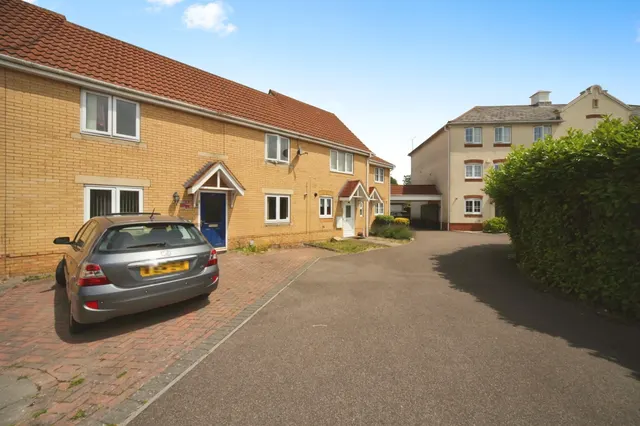 Morgan Close, Luton, photo 1