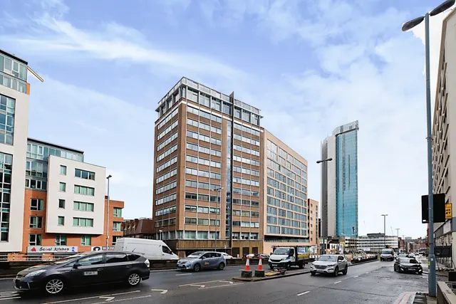 Suffolk Street, Queensway, B1, photo 1