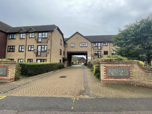 Erith Road, Belvedere, DA17, photo 1