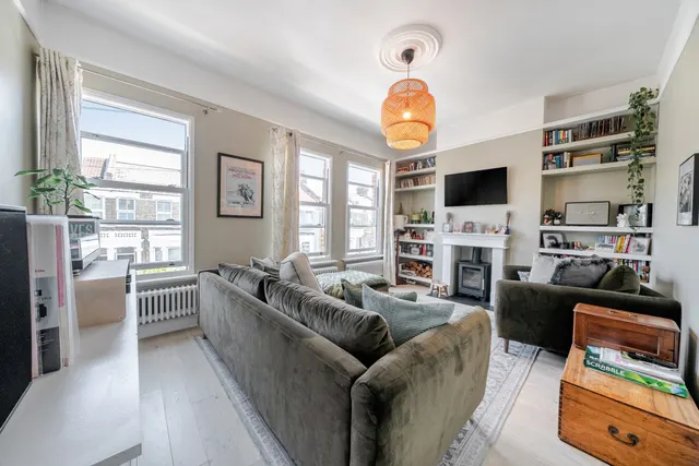 Solon Road, Brixton, London, SW2, photo 1