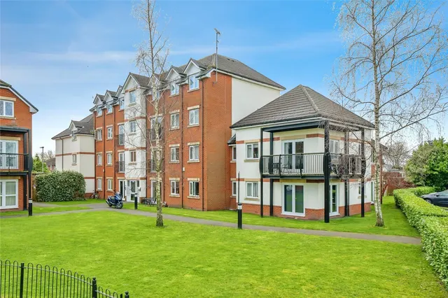 Gladstone Street, Warrington, Cheshire, WA2, photo 1