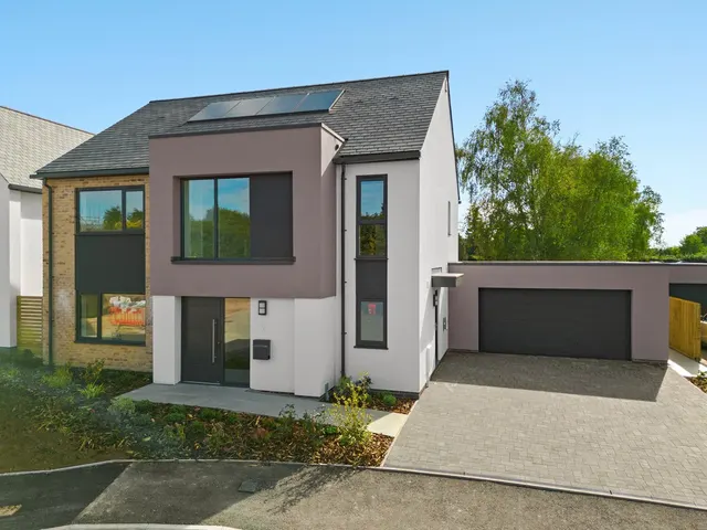 Lynden Place, Topsham, EX3, photo 2
