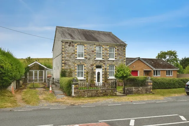 Cwmgarw Road, Upper Brynamman, SA18, photo 1