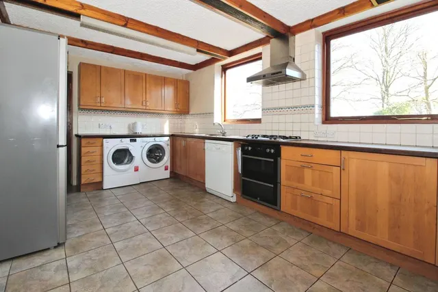 Bealeys Lane, Bloxwich, WS3, photo 3