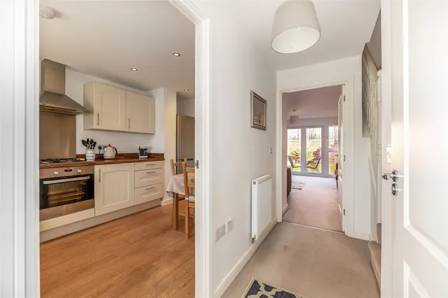 Bullfinch Close, Emsworth, PO10, photo 3