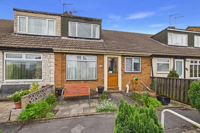 Glenthorpe Crescent, Leeds, West Yorkshire, LS9, photo 1