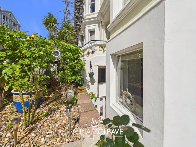 Vaughan Street, Llandudno, Conwy, LL30 1AW, photo 1
