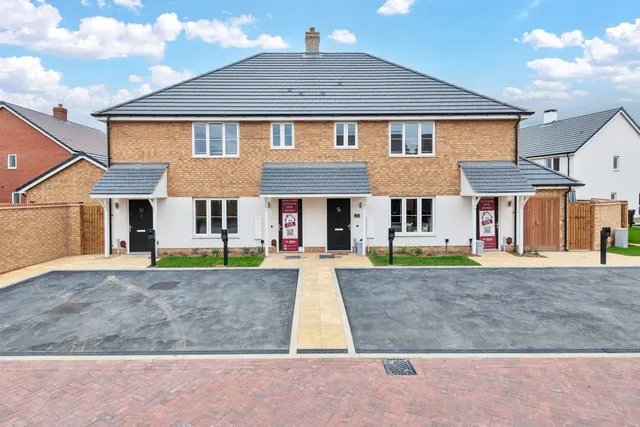 Photo 2 — PLOT 62 The Maple, Royal Gardens, Wixams, Bedford, MK45 3RN