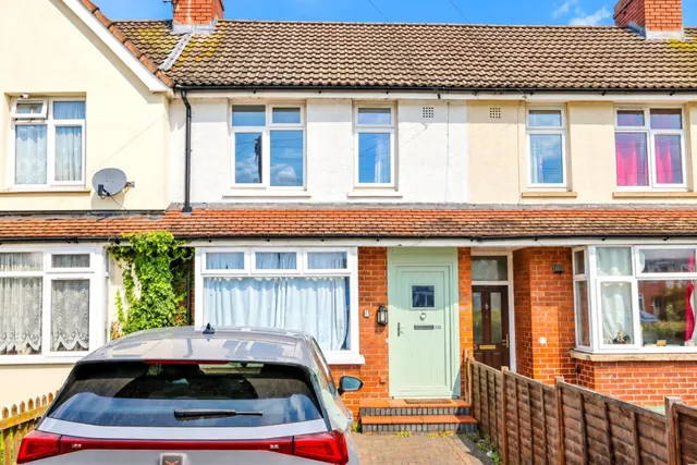 Gloucester Road, Staple Hill, BS16, photo 1