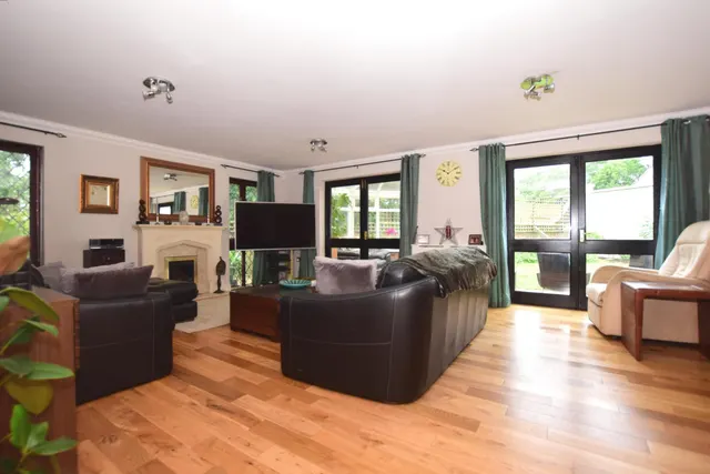 Worcester Grove, Broadstairs, CT10, photo 2