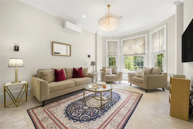 Photo 3 — Oathall Road, Haywards Heath, West Sussex, RH16