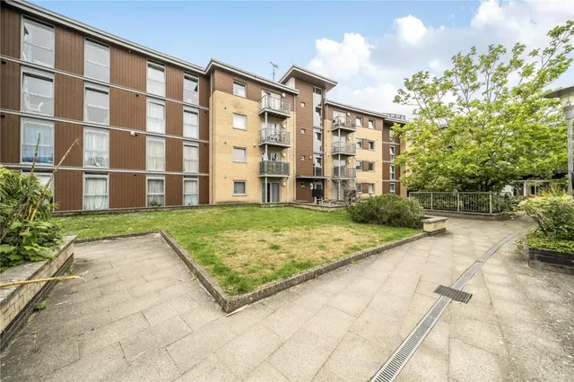 Kelvin Gate, Bracknell, RG12, photo 1