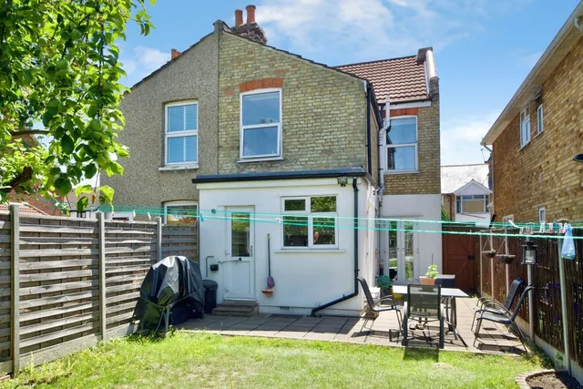 Photo 2 — Essex Road, Romford, RM7