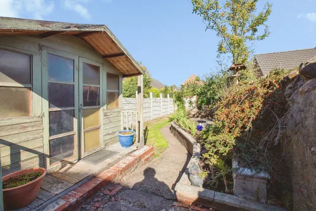 Eastfield Side, Sutton-in-Ashfield, NG17, photo 3