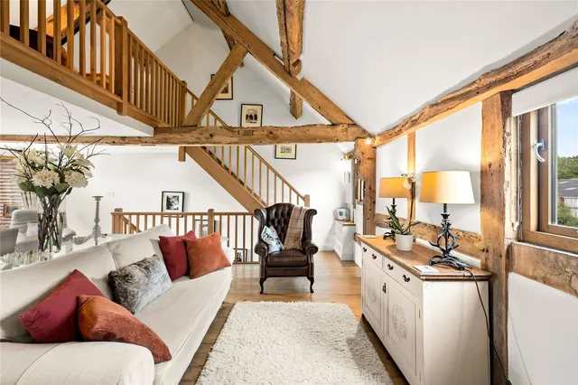 A semi-detached two bedroom bespoke barn conversion with character and charm in a quiet courtyard setting close to open, photo 2