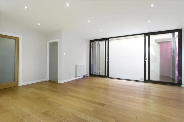 Graham Road, Hackney, E8, photo 3