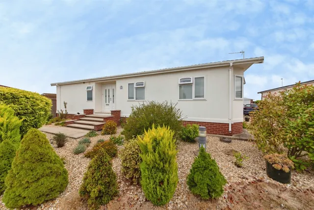 Marina View, Dogdyke, LN4, photo 1