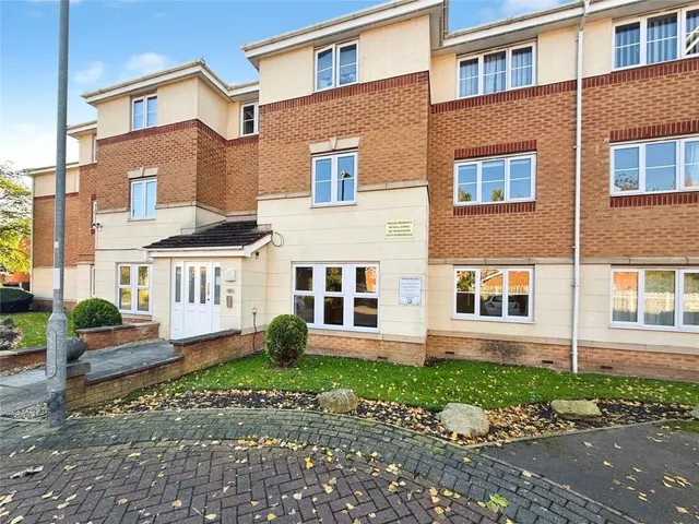 Town Lands Close, Wombwell, S73, photo 3