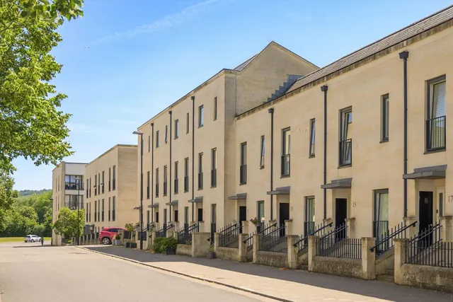 Stothert Avenue, Bath, BA2, photo 1