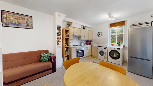 Mackeson Road, London, NW3, photo 2