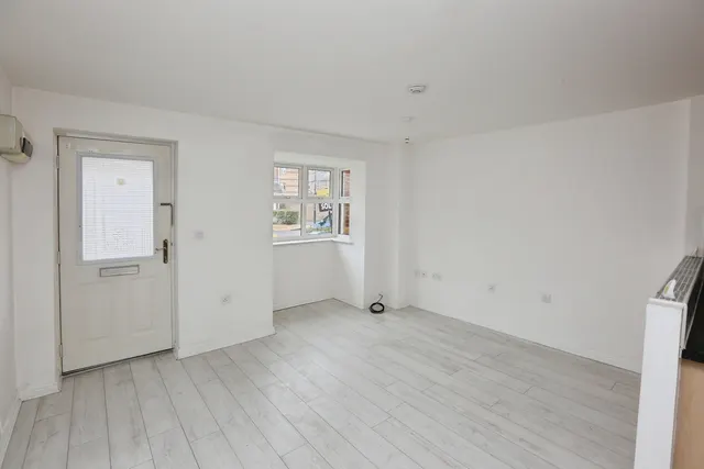 Drum Road, Eastleigh, SO50, photo 3