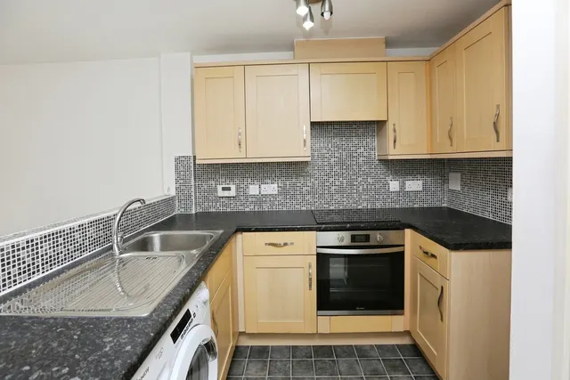 Drum Road, Eastleigh, SO50, photo 2