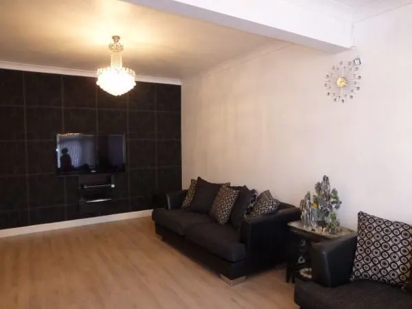 Photo 3 — Mansell Road, Greenford, Greater London, Greater London, UB6 9EH