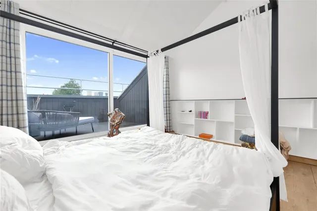 Goswell Road, Clerkenwell, EC1V, photo 3