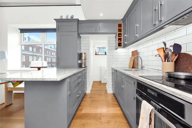 Goswell Road, Clerkenwell, EC1V, photo 2