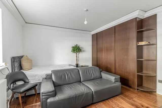Prince Albert Road, St Johns Wood, NW8, photo 2