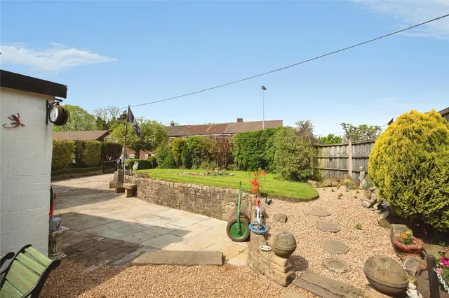 Malton Avenue, Whitefield, M45, photo 3