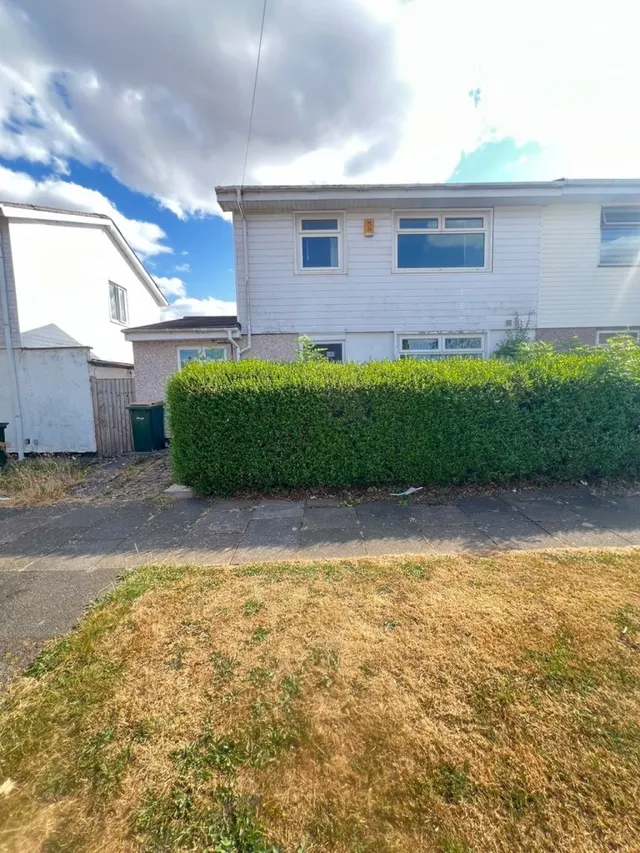 Founder Close, Canley, photo 1