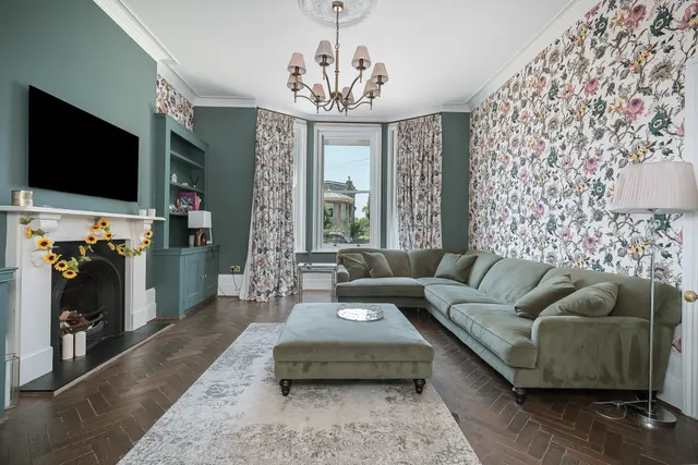 Photo 2 — Prospect Road, Tunbridge Wells, Kent, TN2 4SH